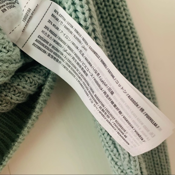 Abercrombie & Fitch Mint Green V-neck Sweater - Picture 5 of 6